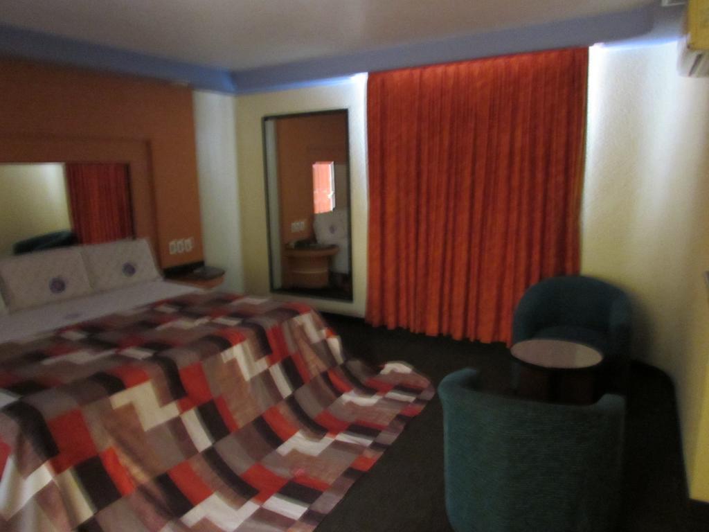 Motel Gran Vallarta (Adults Only) Celaya  Extérieur photo